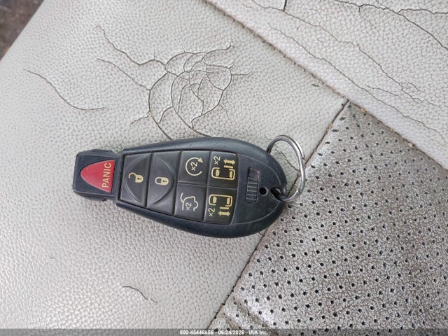 45446856 :رقم المزاد ، 2A8HR54199R635335 vin ، 2009 Chrysler Town & Country Touring مزاد بيع