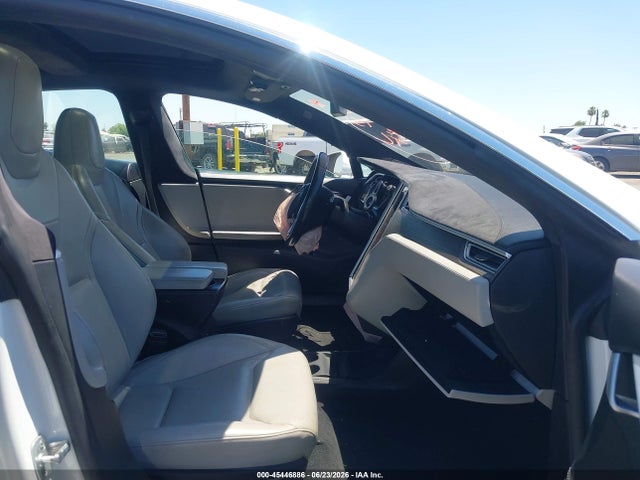 Tesla Model S 70d/85d/p85d 2015 5YJSA1V20FF099936 Image 5