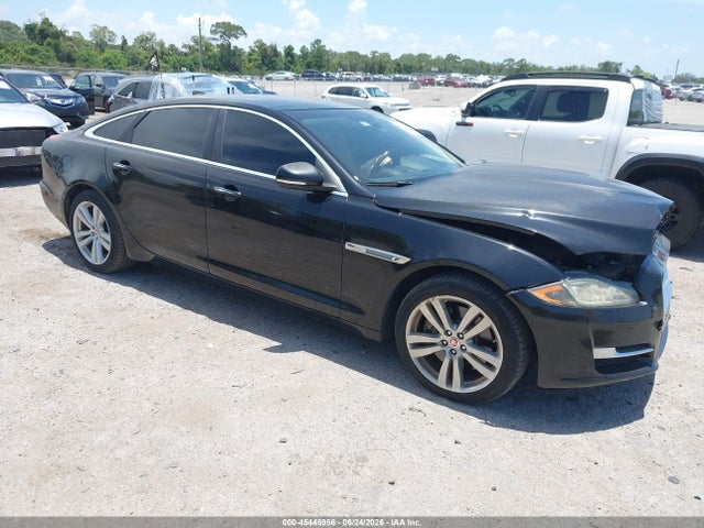 45446956 :رقم المزاد ، SAJWA2G75G8W01066 vin ، 2016 Jaguar Xj Xjl Portfolio مزاد بيع