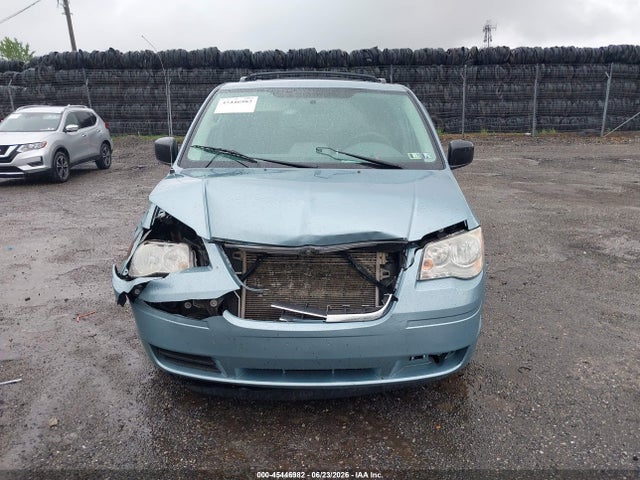 Продаж на аукціоні авто 2010 Chrysler Town & Country Lx, vin: 2A4RR4DE5AR315047, номер лоту: 45446982