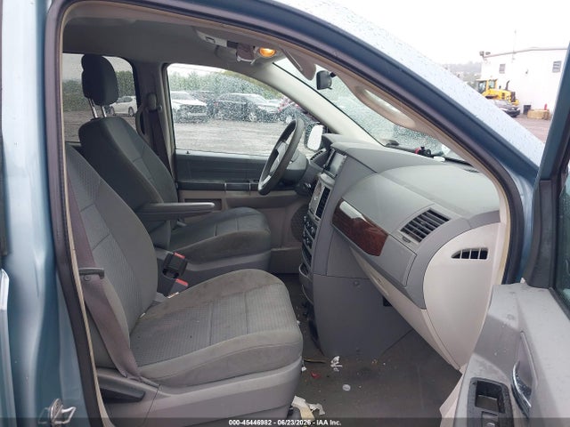 Продаж на аукціоні авто 2010 Chrysler Town & Country Lx, vin: 2A4RR4DE5AR315047, номер лоту: 45446982