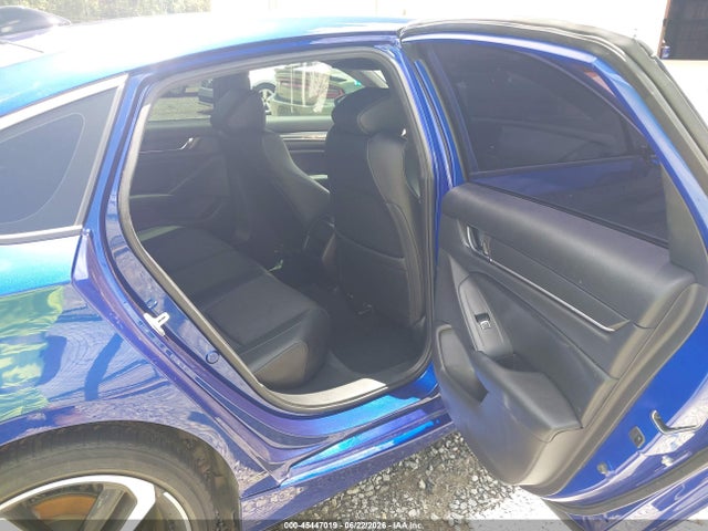 1HGCV3F21NA009205 Honda Accord Hybrid Sport