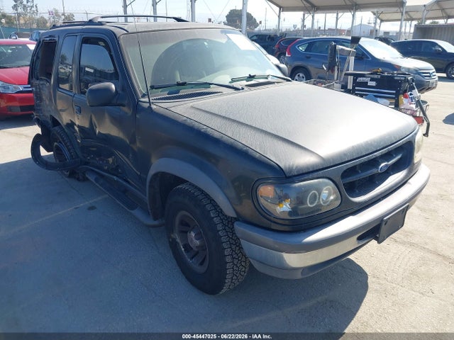 45447025 :رقم المزاد ، 1FMYU22X5WUC61232 vin ، 1998 Ford Explorer Sport مزاد بيع