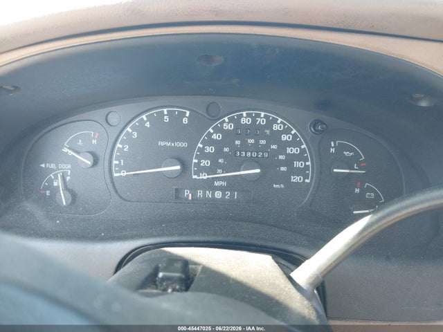 Продаж на аукціоні авто 1998 Ford Explorer Sport, vin: 1FMYU22X5WUC61232, номер лоту: 45447025