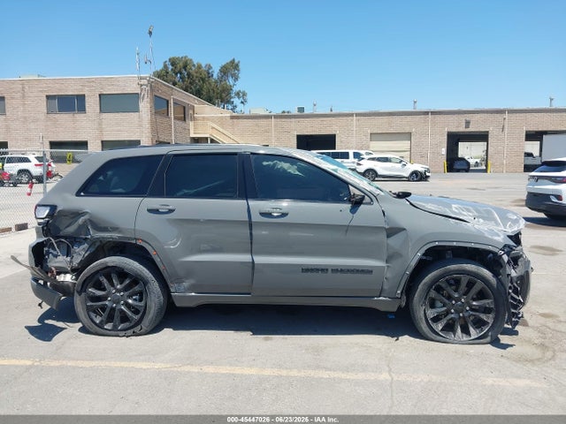 1C4RJEAG9KC819880 Jeep Grand Cherokee Altitude 4x2