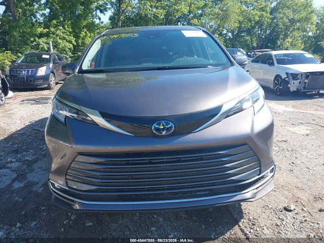 Продажа на аукционе авто 2021 Toyota Sienna Limited, vin: 5TDZRKEC3MS029071, номер лота: 45447055