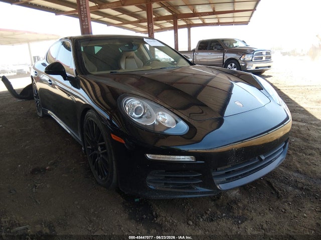 45447077 :رقم المزاد ، WP0AD2A77EL044759 vin ، 2014 Porsche Panamera E-hybrid S مزاد بيع
