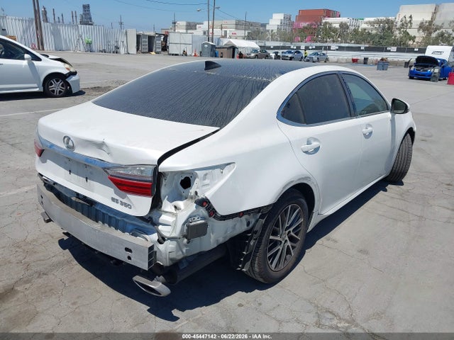 Lexus ES 350 2017 58ABK1GG0HU067699 Image 4