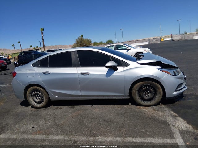 1G1BC5SM8H7277259 Chevrolet Cruze Ls Auto