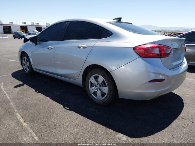 1G1BC5SM8H7277259 Chevrolet Cruze Ls Auto