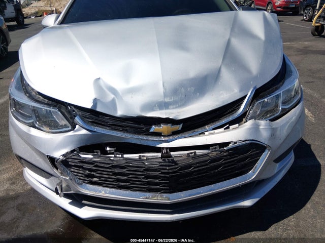 1G1BC5SM8H7277259 Chevrolet Cruze Ls Auto