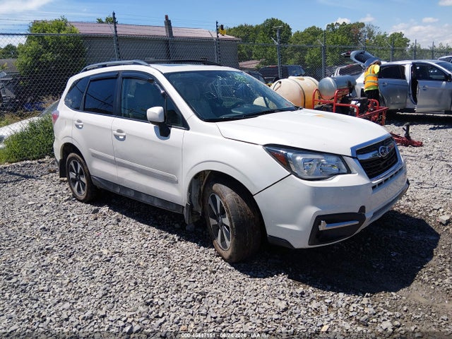 Продаж на аукціоні авто 2018 Subaru Forester 2.5i Premium, vin: JF2SJADC6JH564059, номер лоту: 45447151
