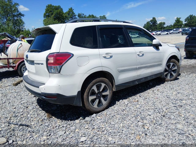Продаж на аукціоні авто 2018 Subaru Forester 2.5i Premium, vin: JF2SJADC6JH564059, номер лоту: 45447151