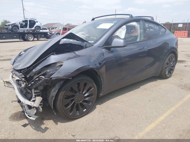 45447178 :رقم المزاد ، 7SAYGDEF5PF880338 vin ، 2023 Tesla Model Y Performance Dual Motor All-wheel Drive مزاد بيع