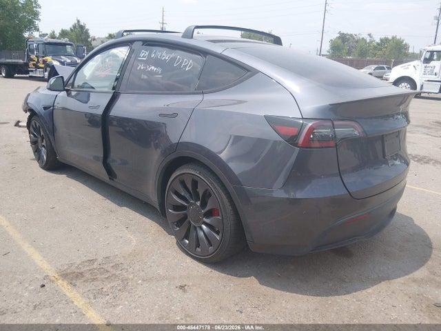 45447178 :رقم المزاد ، 7SAYGDEF5PF880338 vin ، 2023 Tesla Model Y Performance Dual Motor All-wheel Drive مزاد بيع