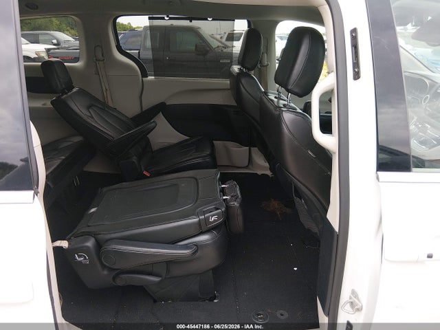 Chrysler Voyager Lxi 2020 2C4RC1DG4LR156807 Image 8