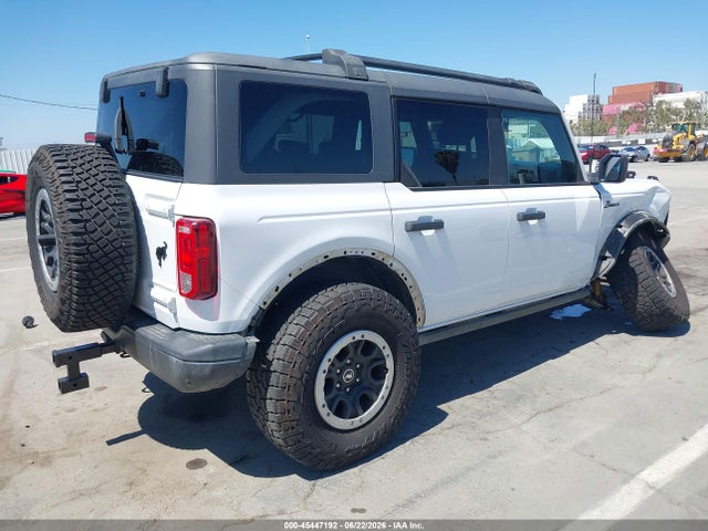 2022 Ford Bronco Black Diamond მანქანა იყიდება აუქციონზე, vin: 1FMEE5DP2NLB37504, აუქციონის ნომერი: 45447192