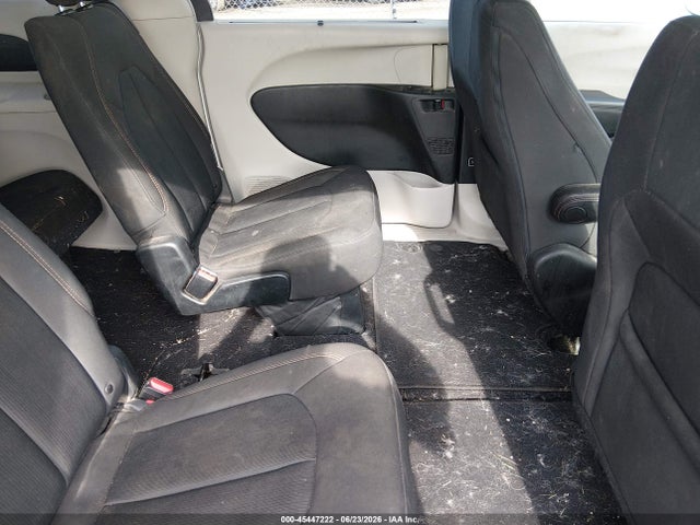 Продажа на аукционе авто 2018 Chrysler Pacifica Touring Plus, vin: 2C4RC1FG7JR125755, номер лота: 45447222