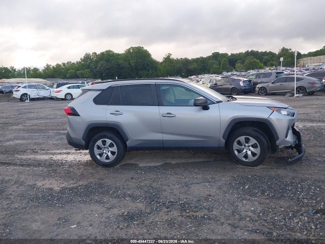Toyota RAV4 LE 2019 2T3H1RFV1KW020599 Image 13