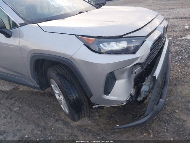 Toyota RAV4 LE 2019 2T3H1RFV1KW020599 Image 18