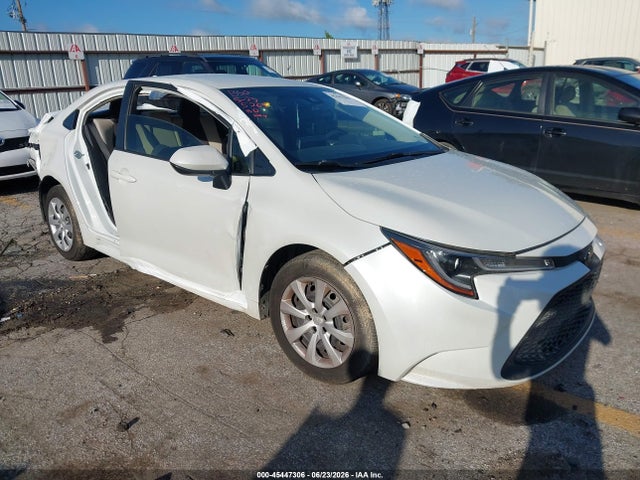 Продажа на аукционе авто 2022 Toyota Corolla Le, vin: JTDEPMAE1NJ205265, номер лота: 45447306