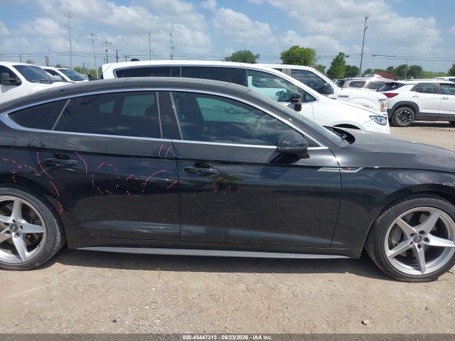 2019 Audi A5 45 Premium მანქანა იყიდება აუქციონზე, vin: WAUENCF57KA100375, აუქციონის ნომერი: 45447313