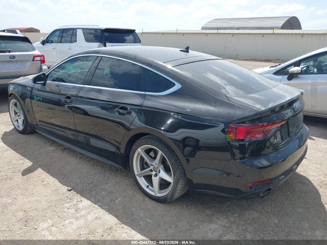 2019 Audi A5 45 Premium მანქანა იყიდება აუქციონზე, vin: WAUENCF57KA100375, აუქციონის ნომერი: 45447313