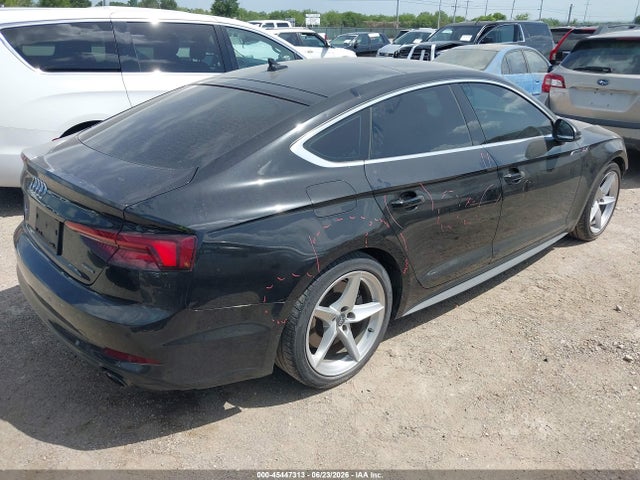 2019 Audi A5 45 Premium მანქანა იყიდება აუქციონზე, vin: WAUENCF57KA100375, აუქციონის ნომერი: 45447313