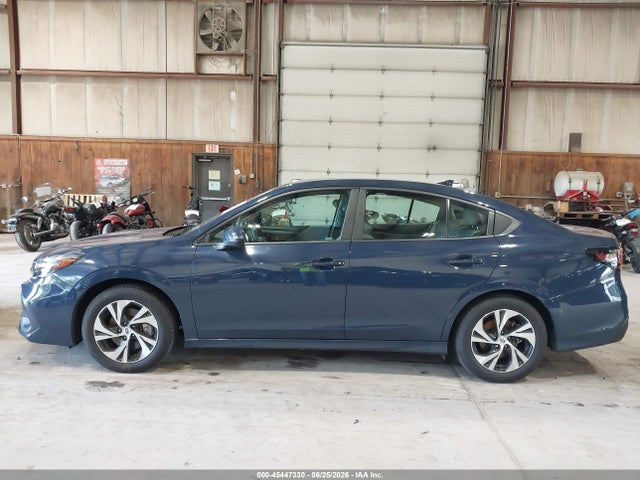 Продажа на аукционе авто 2025 Subaru Legacy Premium, vin: 4S3BWAD63S3019946, номер лота: 45447330