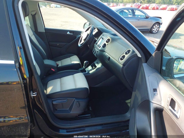 45447396 :رقم المزاد ، WVGSV7AX0HK003846 vin ، 2017 Volkswagen Tiguan 2.0t Wolfsburg Edition مزاد بيع