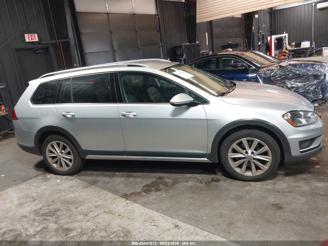 2017 Volkswagen Golf Alltrack Tsi S/tsi Se/tsi Sel მანქანა იყიდება აუქციონზე, vin: 3VWH17AU8HM511388, აუქციონის ნომერი: 45447412