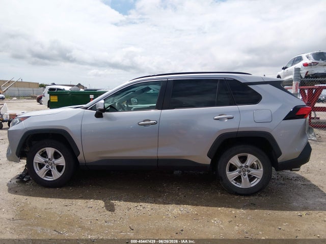 Toyota Rav4 Xle 2021 2T3W1RFV2MC138818 Image 14