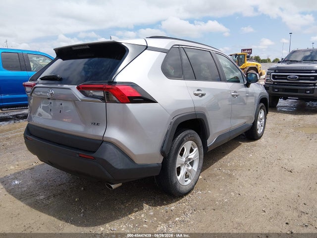 Toyota Rav4 Xle 2021 2T3W1RFV2MC138818 Image 4