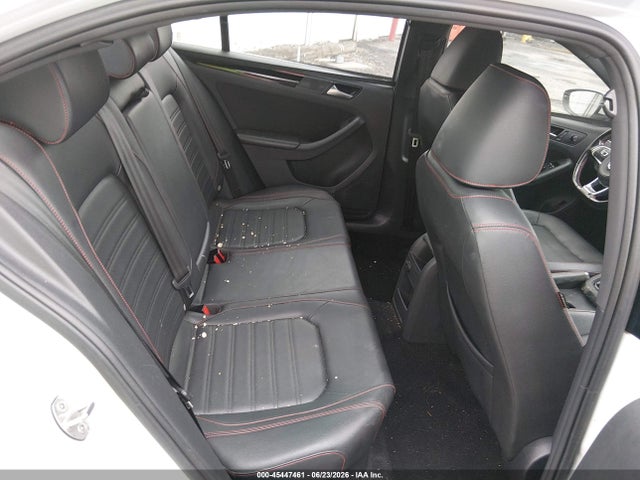 Продаж на аукціоні авто 2017 Volkswagen Jetta Gli, vin: 3VW4T7AJ2HM335002, номер лоту: 45447461