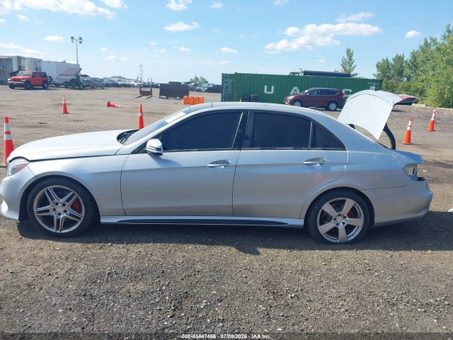 45447466 :رقم المزاد ، WDDHF8JB0GB202485 vin ، 2016 Mercedes-benz E 350 4matic مزاد بيع