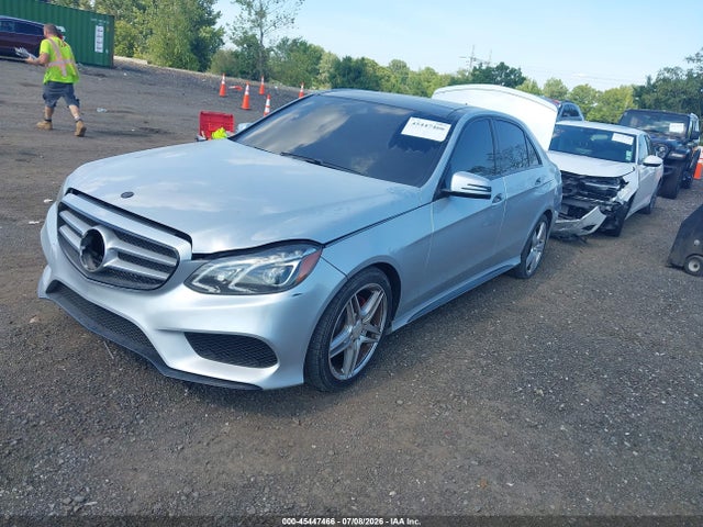 45447466 :رقم المزاد ، WDDHF8JB0GB202485 vin ، 2016 Mercedes-benz E 350 4matic مزاد بيع