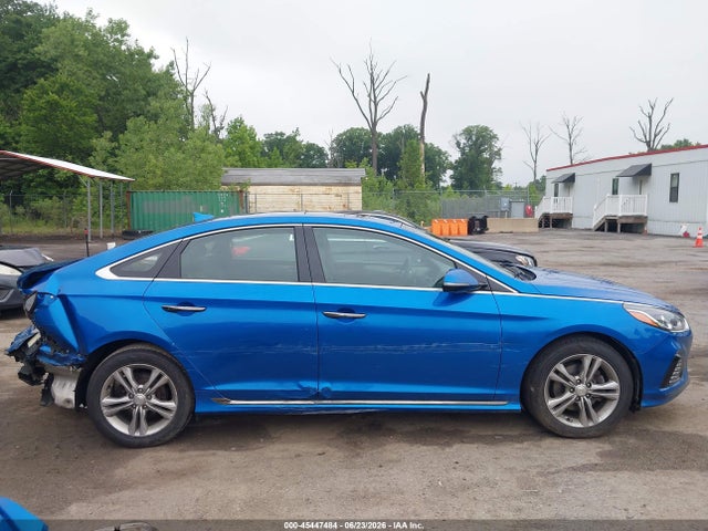2018 Hyundai Sonata Sport მანქანა იყიდება აუქციონზე, vin: 5NPE34AF3JH627707, აუქციონის ნომერი: 45447484