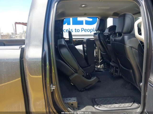 1C6SRFJT6NN221291 RAM 1500 Laramie 4x4 5&#039;7 Box