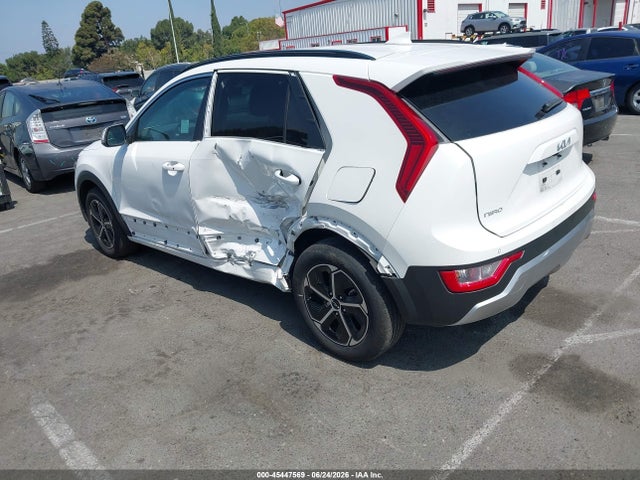 KNDCR3LE0S5307153 KIA NIRO EX