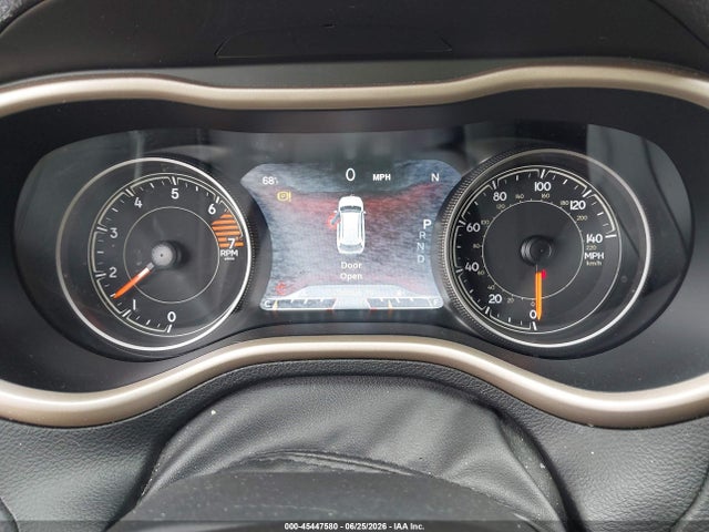 1C4PJMDB9HW622569 Jeep Cherokee Limited 4x4