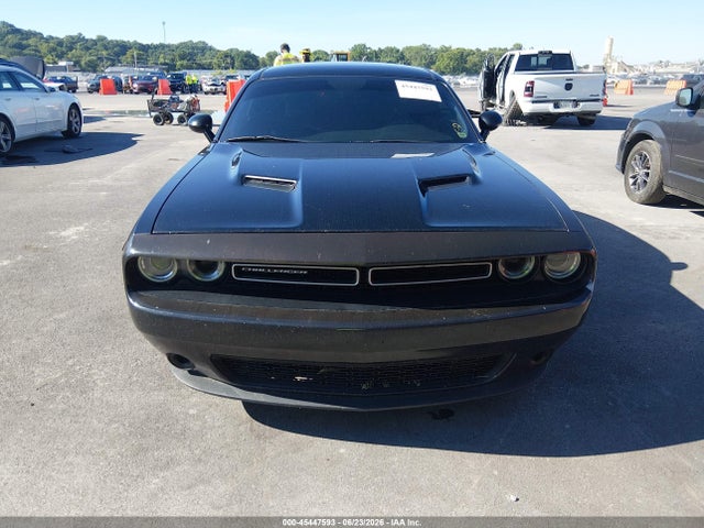 45447593 :رقم المزاد ، 2C3CDZAGXGH217499 vin ، 2016 Dodge Challenger Sxt مزاد بيع