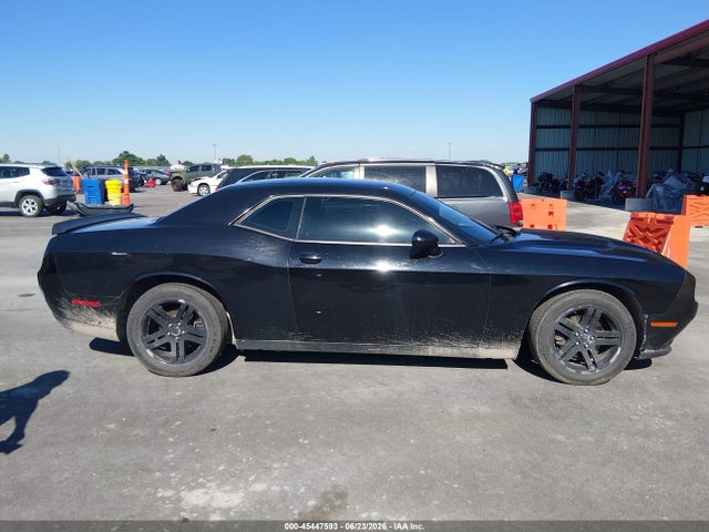 45447593 :رقم المزاد ، 2C3CDZAGXGH217499 vin ، 2016 Dodge Challenger Sxt مزاد بيع