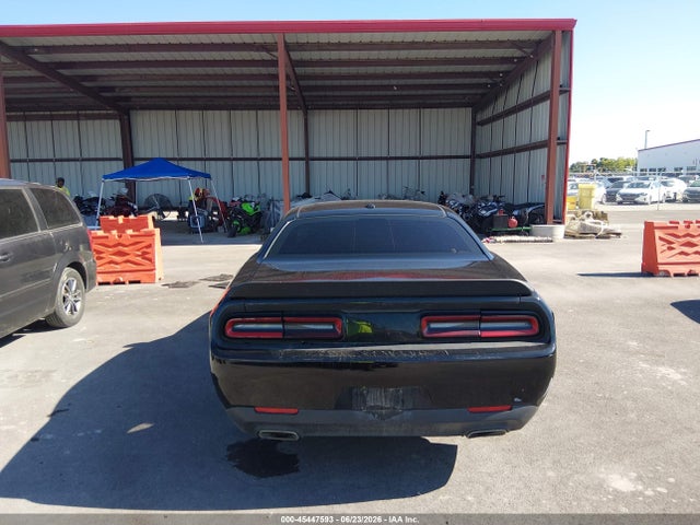 45447593 :رقم المزاد ، 2C3CDZAGXGH217499 vin ، 2016 Dodge Challenger Sxt مزاد بيع