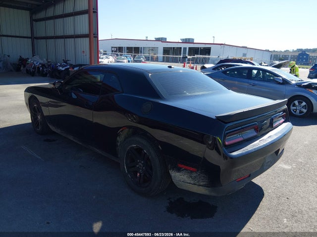 45447593 :رقم المزاد ، 2C3CDZAGXGH217499 vin ، 2016 Dodge Challenger Sxt مزاد بيع