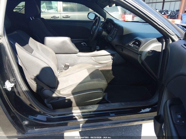 45447593 :رقم المزاد ، 2C3CDZAGXGH217499 vin ، 2016 Dodge Challenger Sxt مزاد بيع