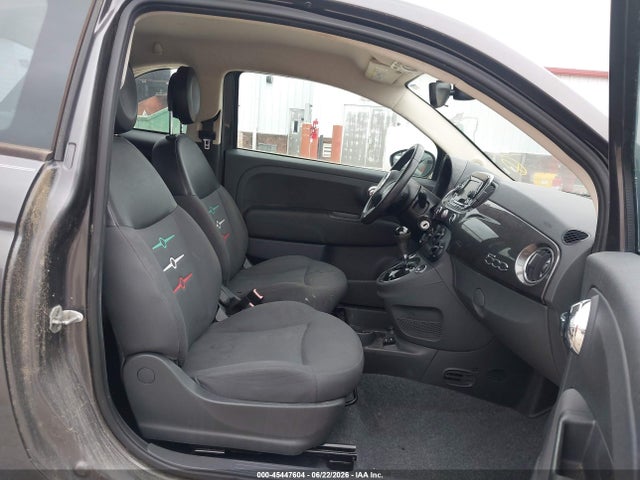 45447604 :رقم المزاد ، 3C3CFFAR3GT118671 vin ، 2016 Fiat 500 Pop مزاد بيع