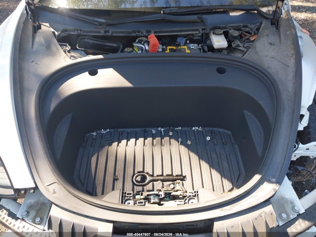2022 Tesla Model 3 Long Range Dual Motor All-wheel Drive მანქანა იყიდება აუქციონზე, vin: 5YJ3E1EB9NF112836, აუქციონის ნომერი: 45447607