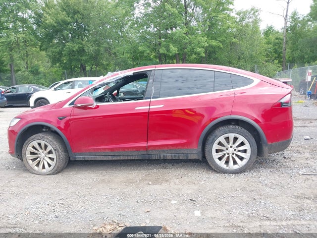 Tesla Model X 100d/75d/p100d 2018 5YJXCAE27JF091566 Image 12
