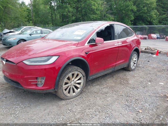 Tesla Model X 100d/75d/p100d 2018 5YJXCAE27JF091566 Image 2