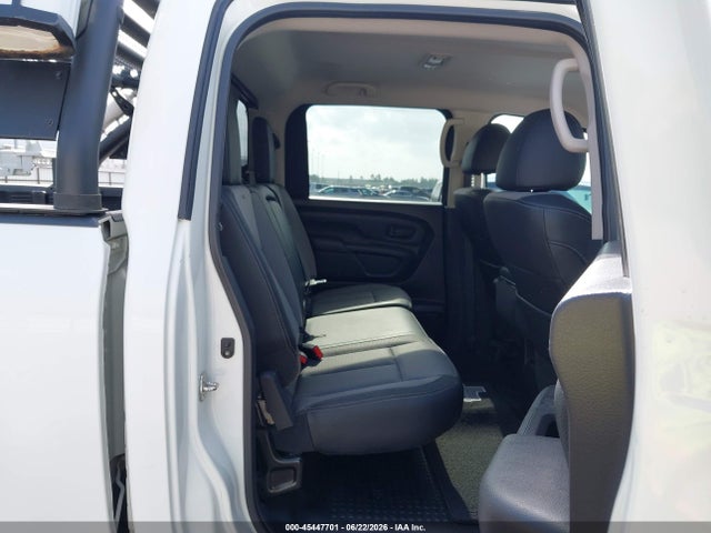 2018 Nissan Titan Xd S Gas მანქანა იყიდება აუქციონზე, vin: 1N6AA1F35JN525775, აუქციონის ნომერი: 45447701